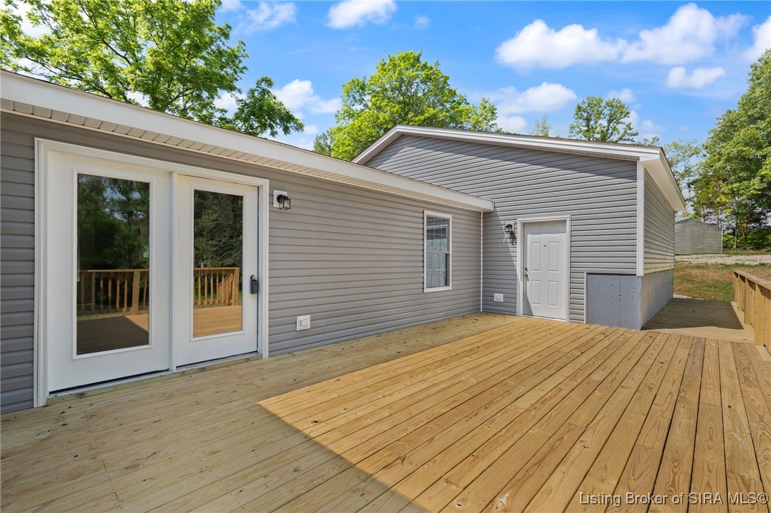 654 Sky Aire Road NE