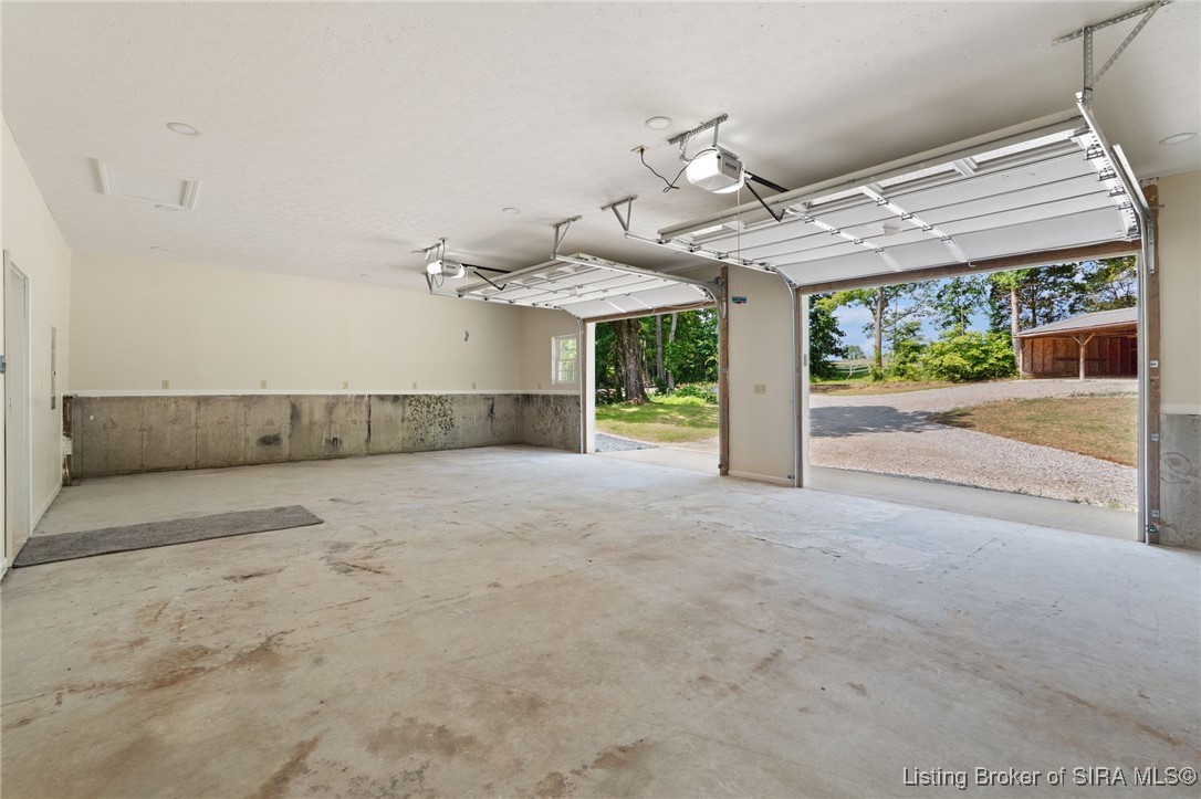 654 Sky Aire Road NE