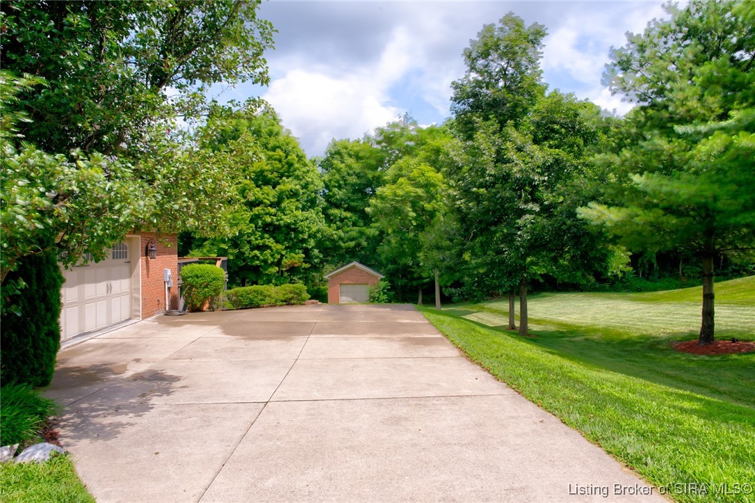 7030 Westridge Forest Court