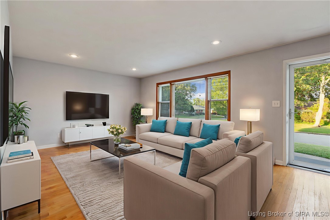 117 Rossmoore Drive