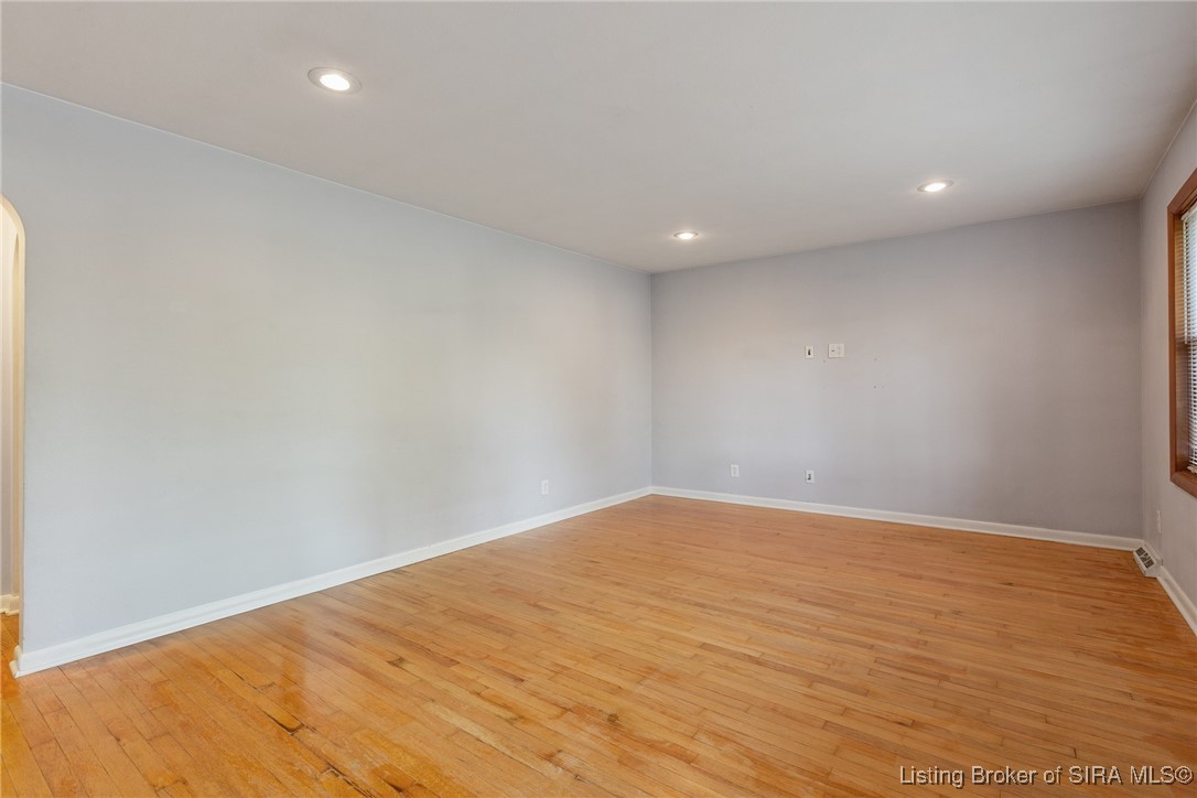 117 Rossmoore Drive