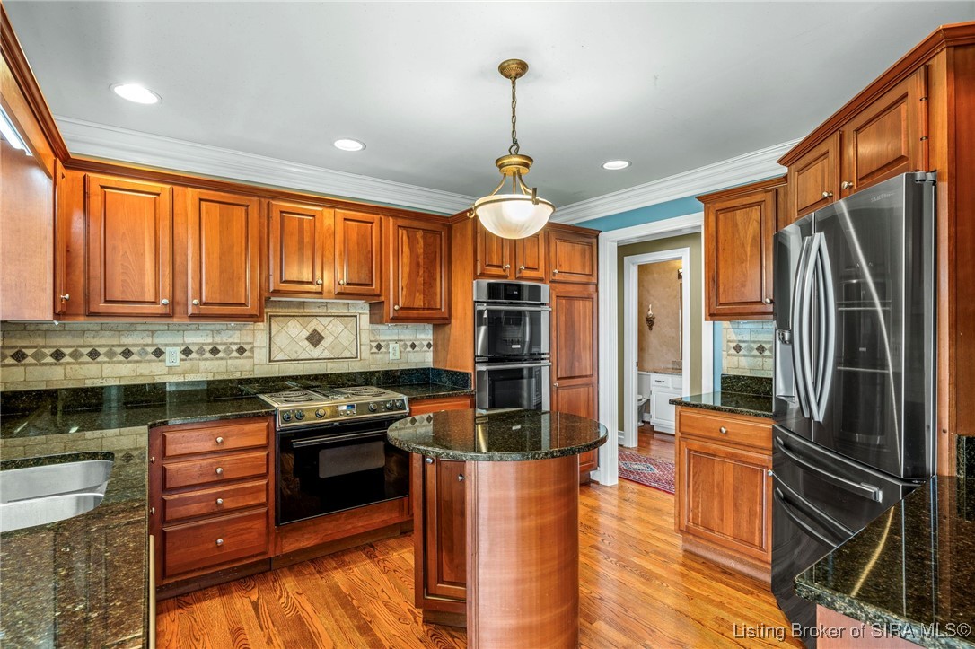 3012 Tall Oaks Drive