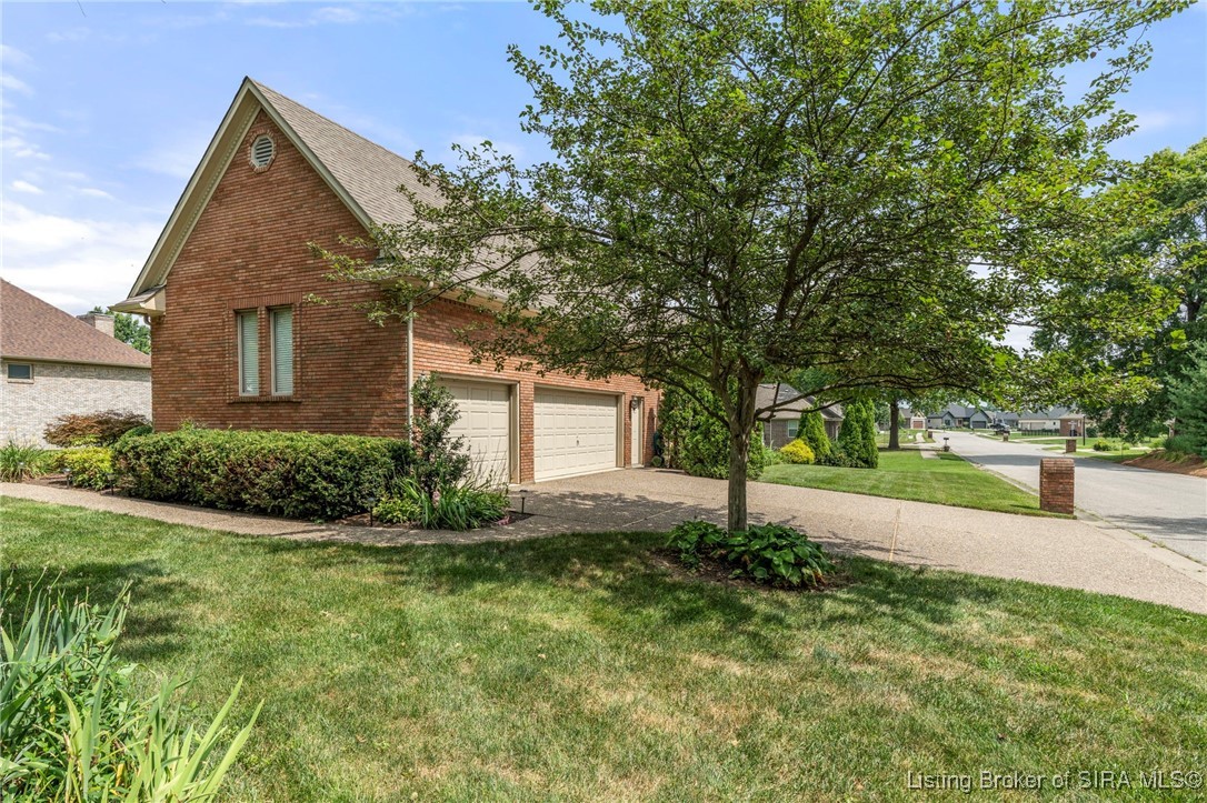3012 Tall Oaks Drive
