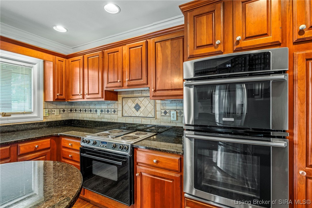 3012 Tall Oaks Drive