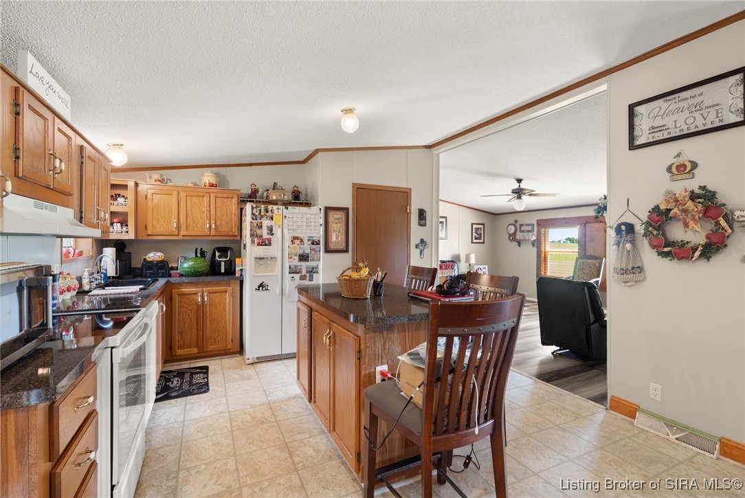 1339 S Eckerty Doolittle Road