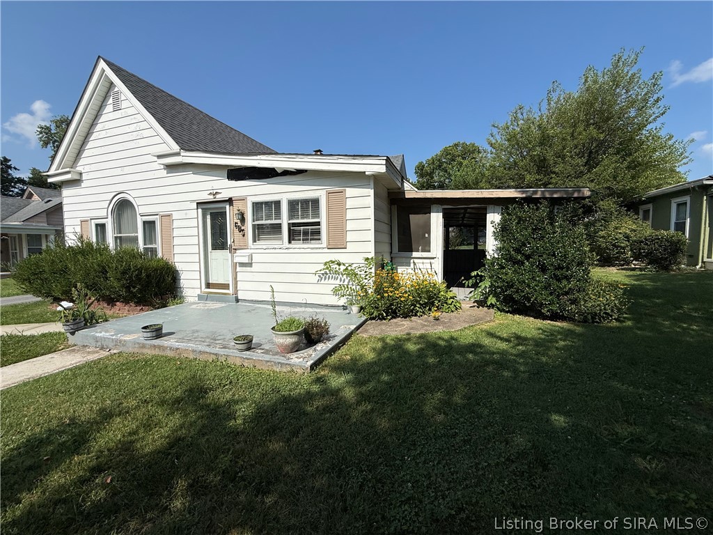 605 Lincoln Boulevard