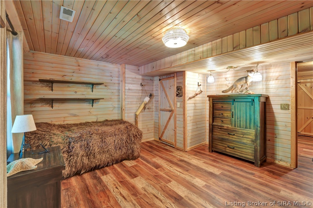 2715 Sunset Trail