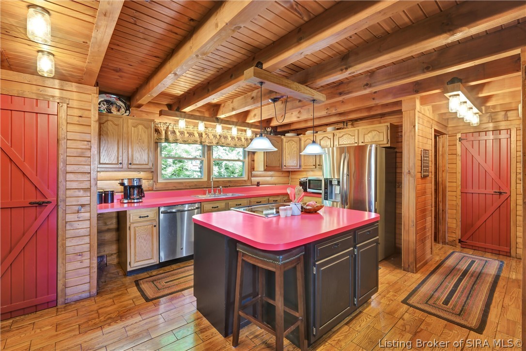 2715 Sunset Trail