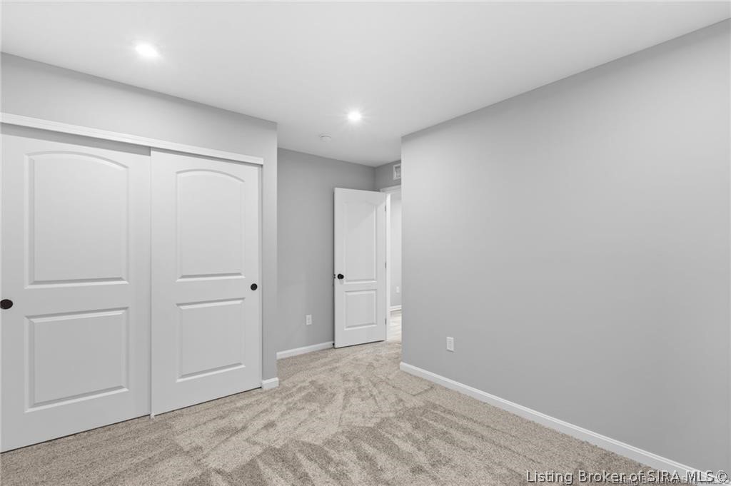 8208 Crescent Cove