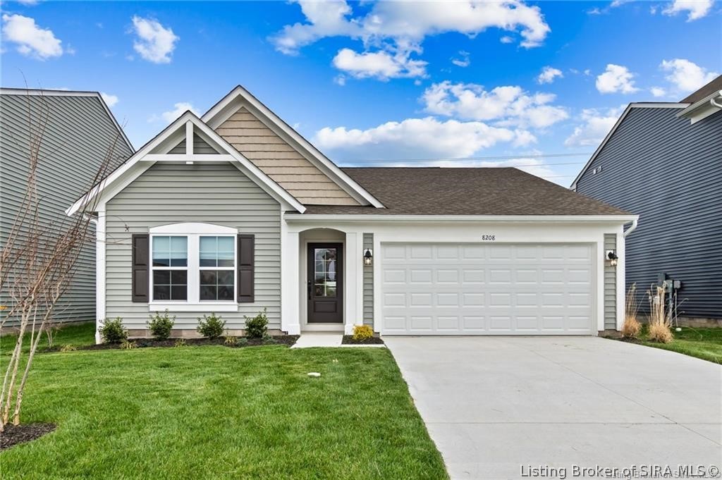 8208 Crescent Cove