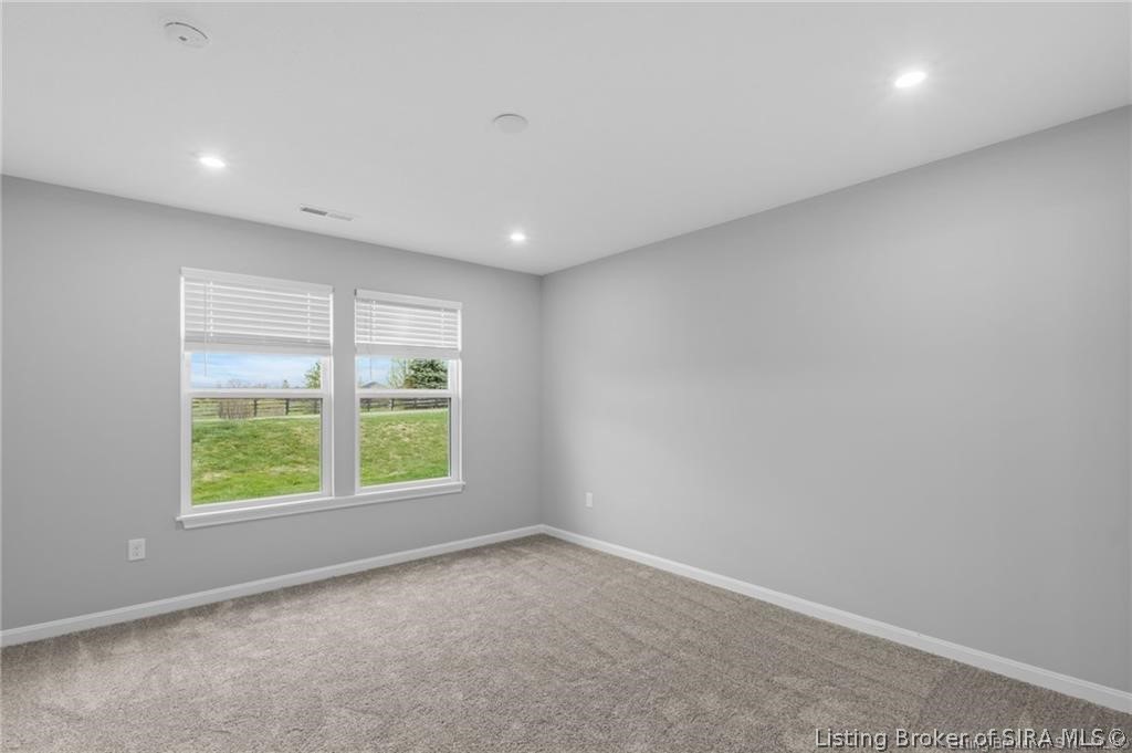 8208 Crescent Cove