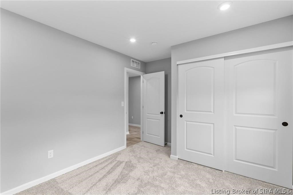8208 Crescent Cove