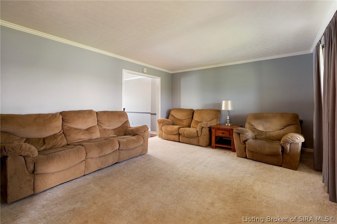 6501 N Highway 11 SE