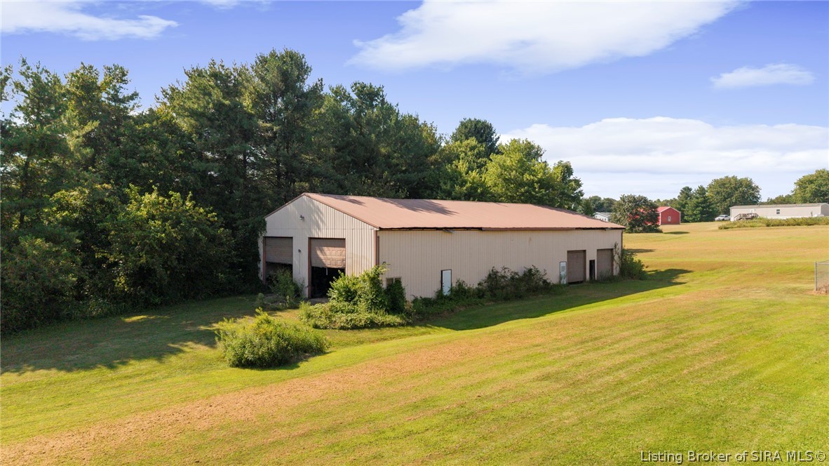 6501 N Highway 11 SE