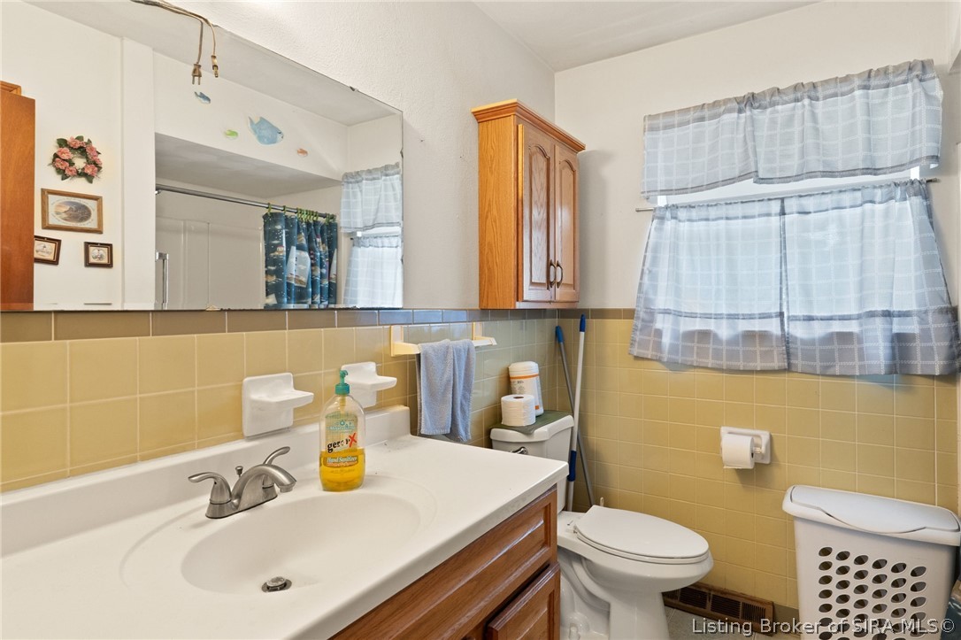 4112 Anson Lane