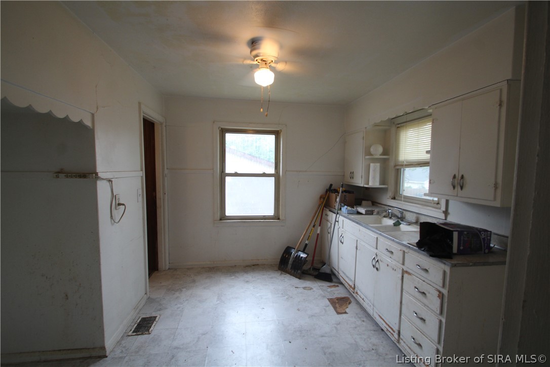 2311 Charlestown Road