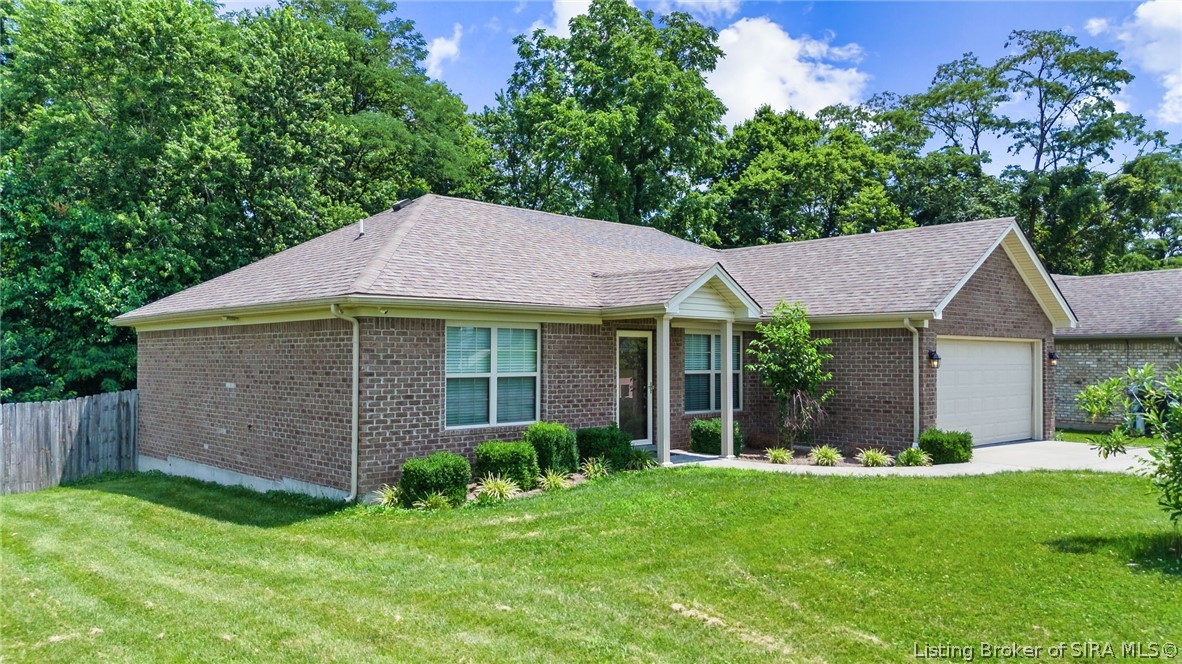 8840 Saddle Ridge Trail