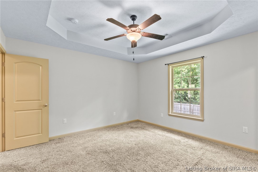 8840 Saddle Ridge Trail