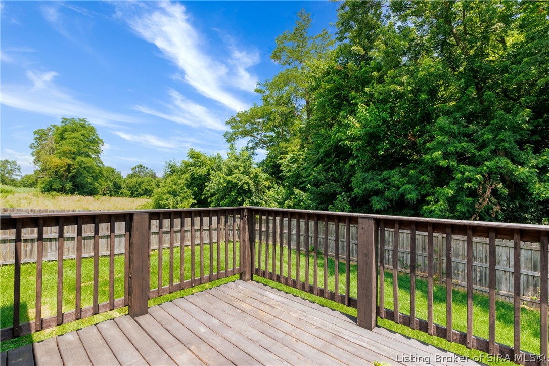 8840 Saddle Ridge Trail