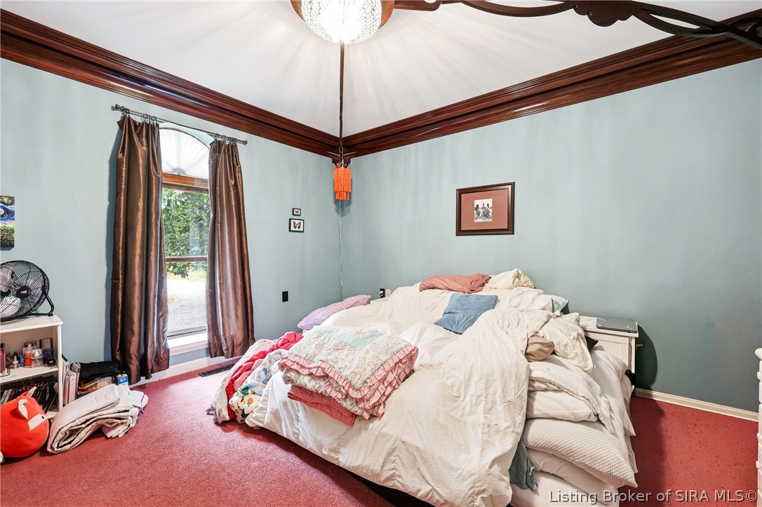 21413 Cabin Hill Road