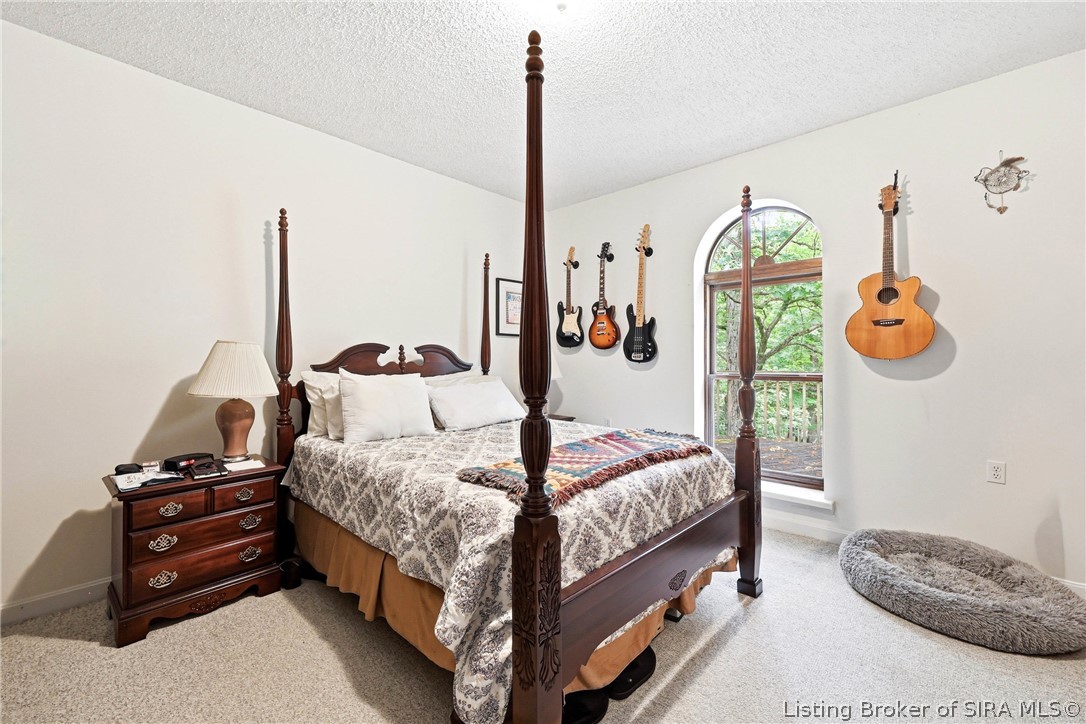 21413 Cabin Hill Road