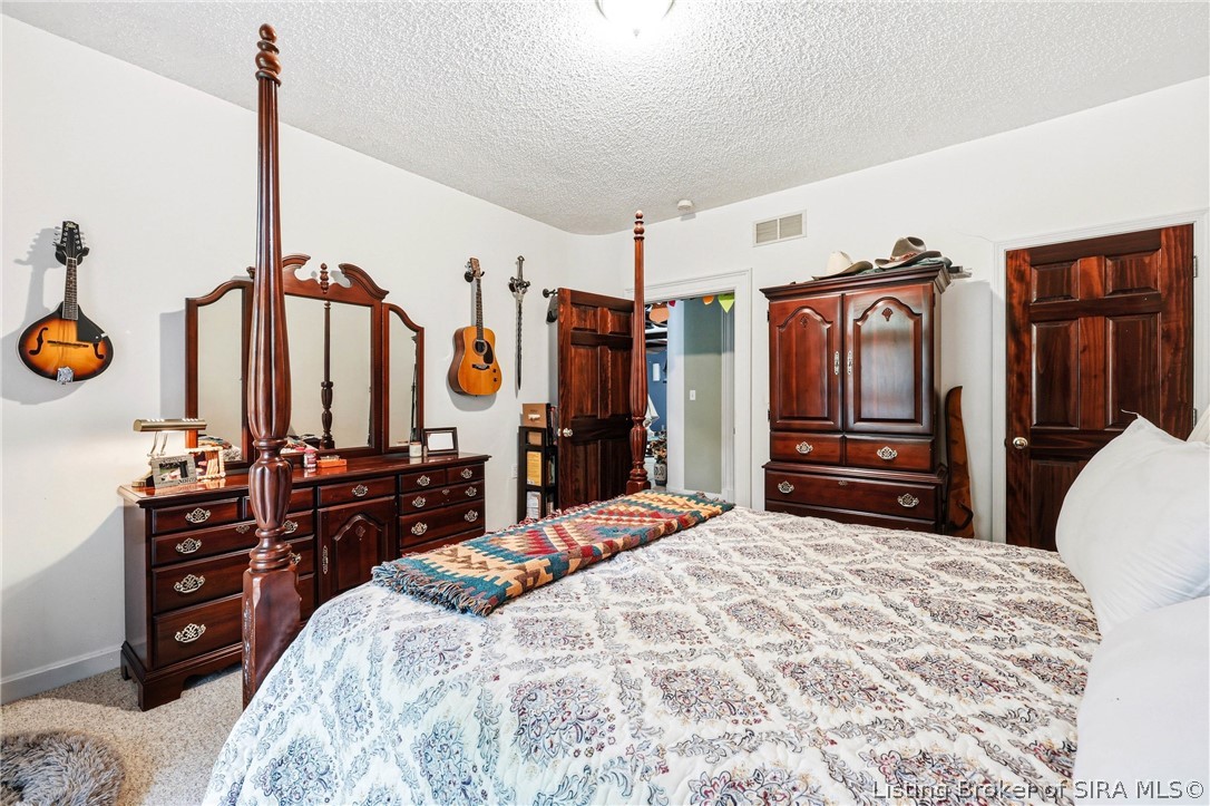21413 Cabin Hill Road