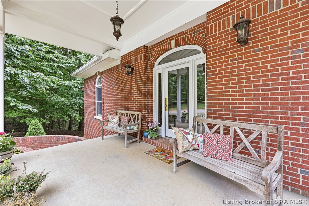 21413 Cabin Hill Road