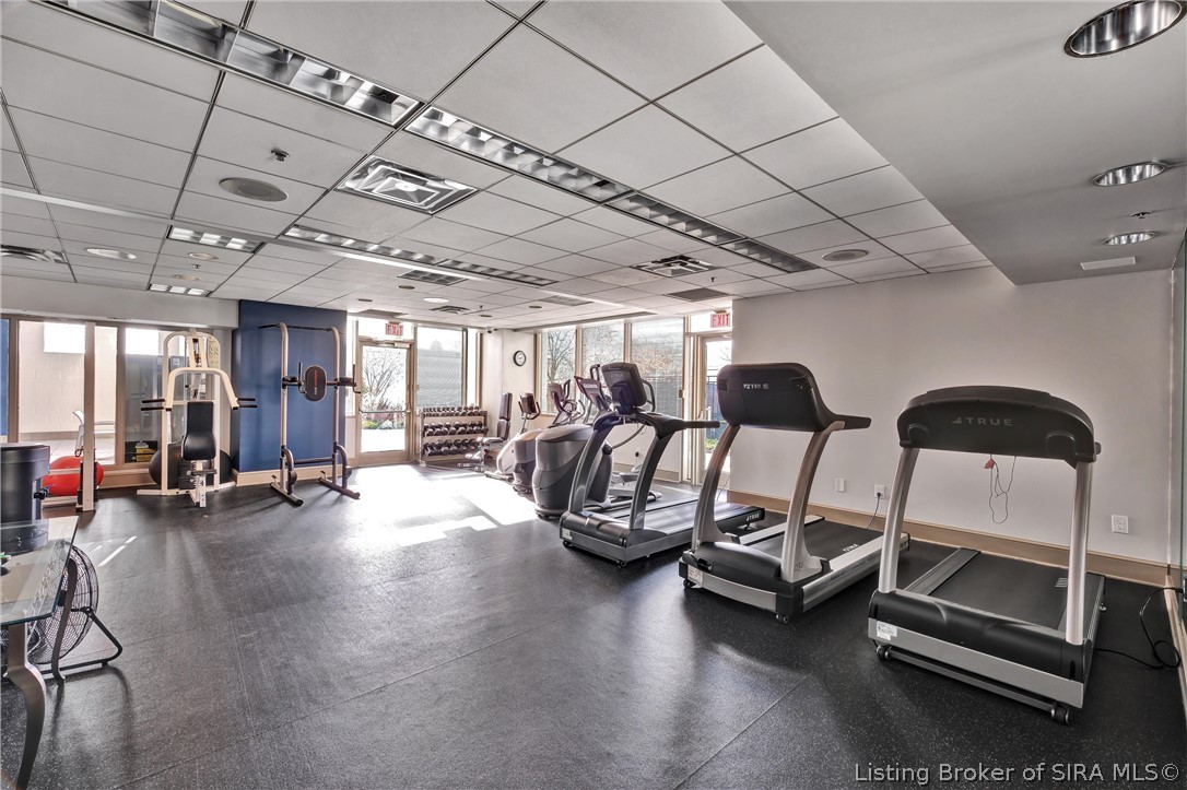 1 Riverpointe Plaza 701