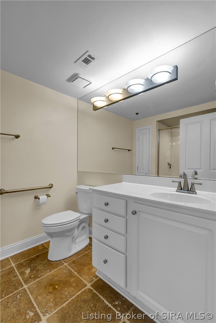 1 Riverpointe Plaza 701