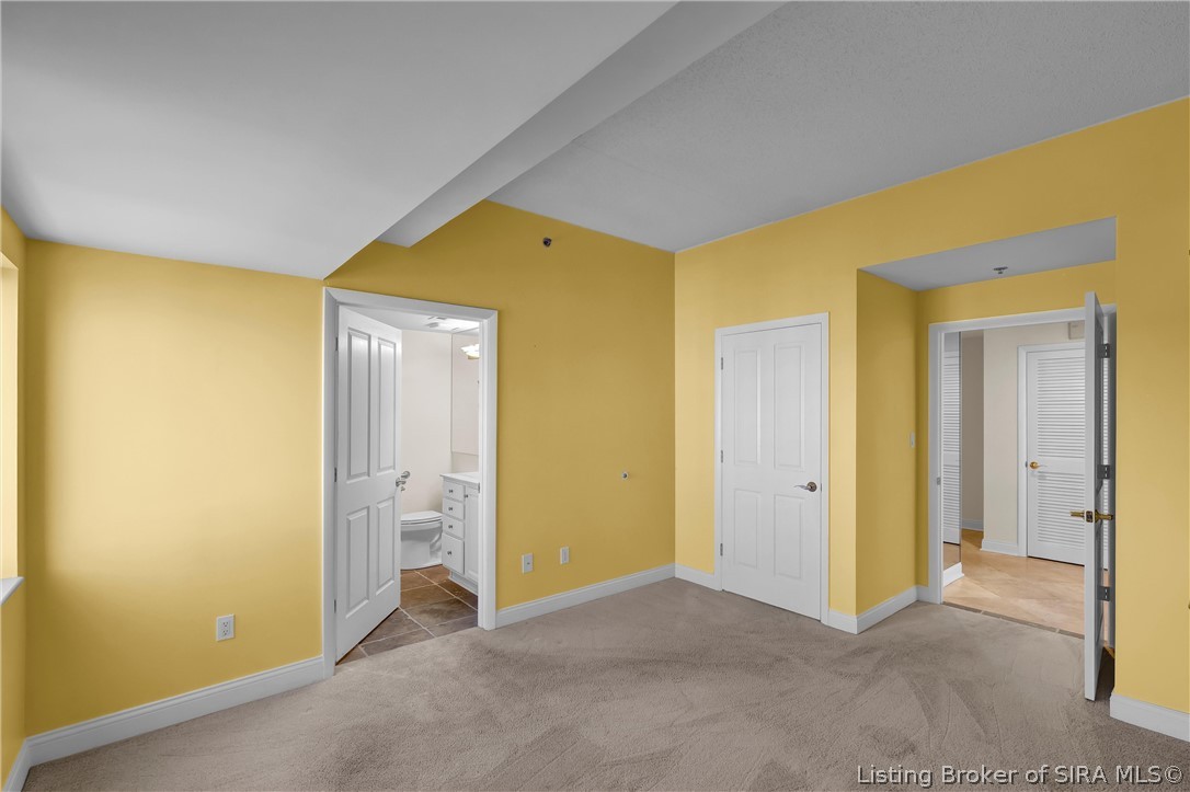 1 Riverpointe Plaza 701