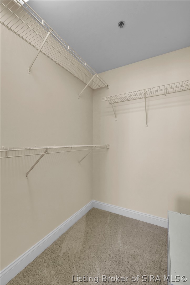 1 Riverpointe Plaza 701