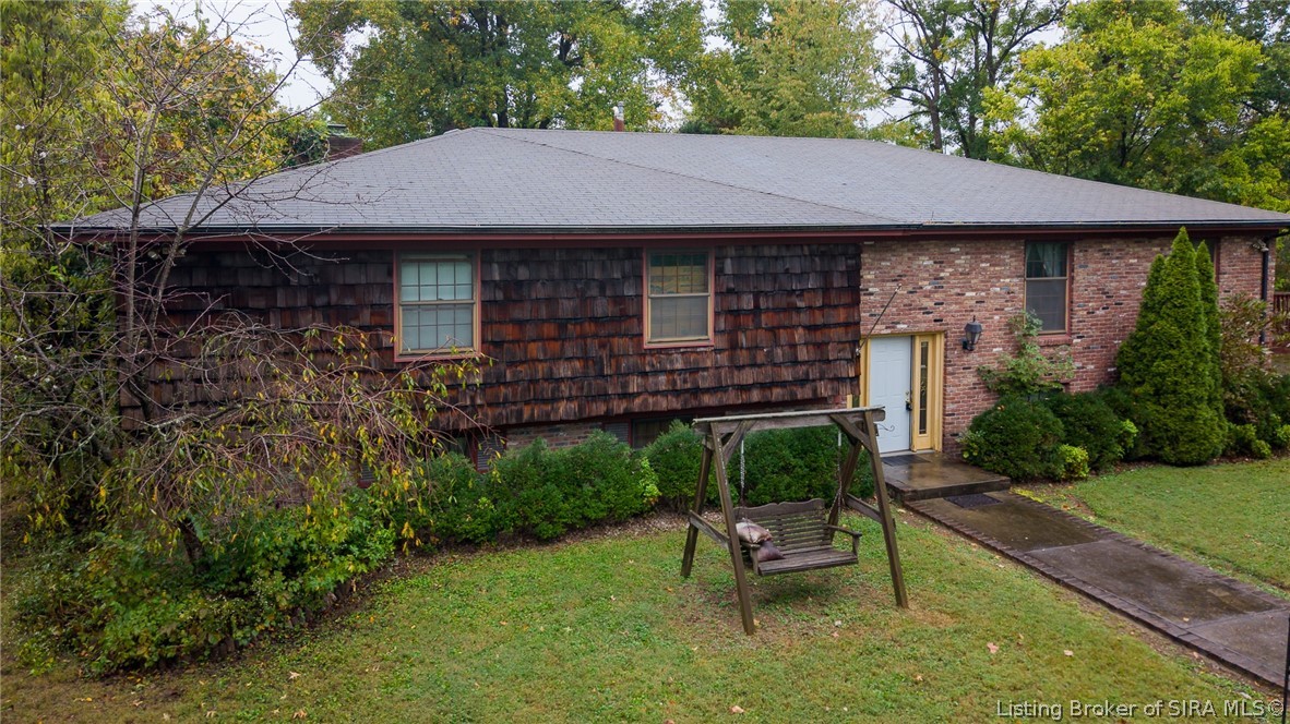 7007 Highway 31 E