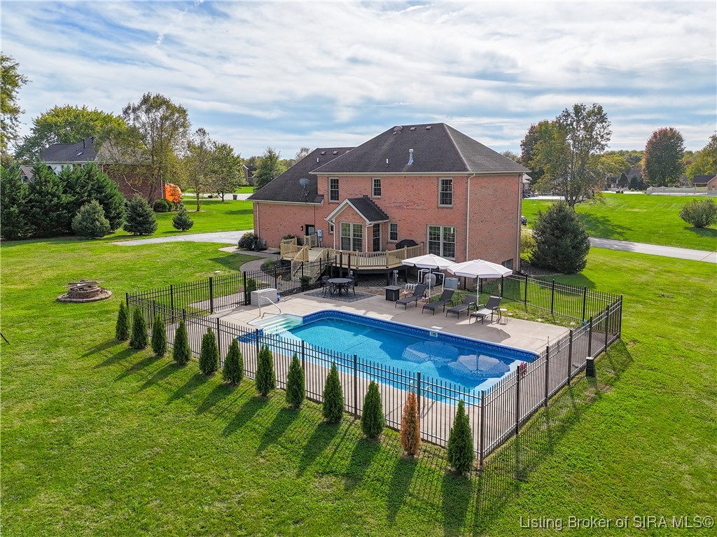 6207 Ridgefield Drive