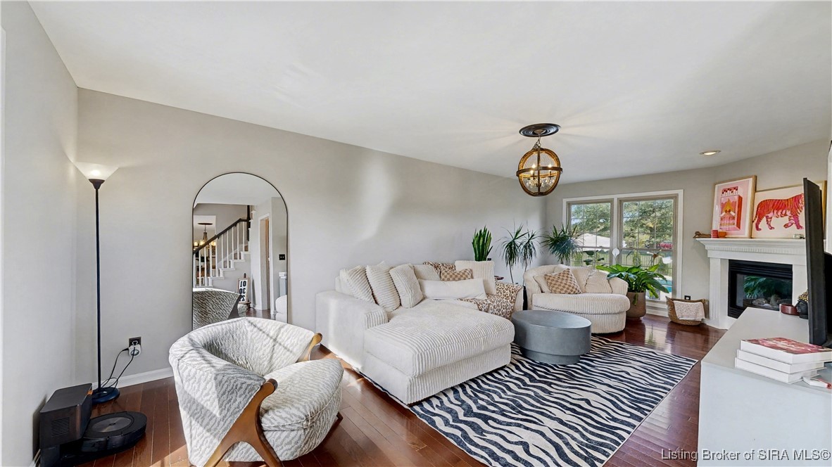 6207 Ridgefield Drive