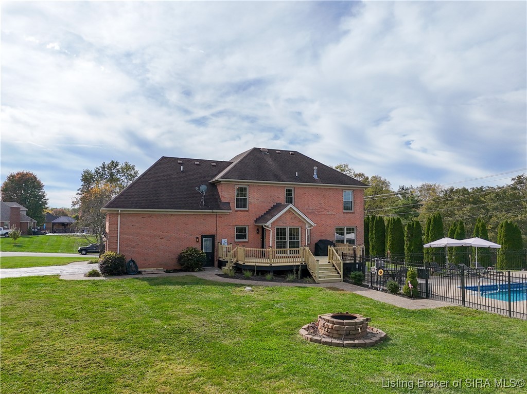 6207 Ridgefield Drive