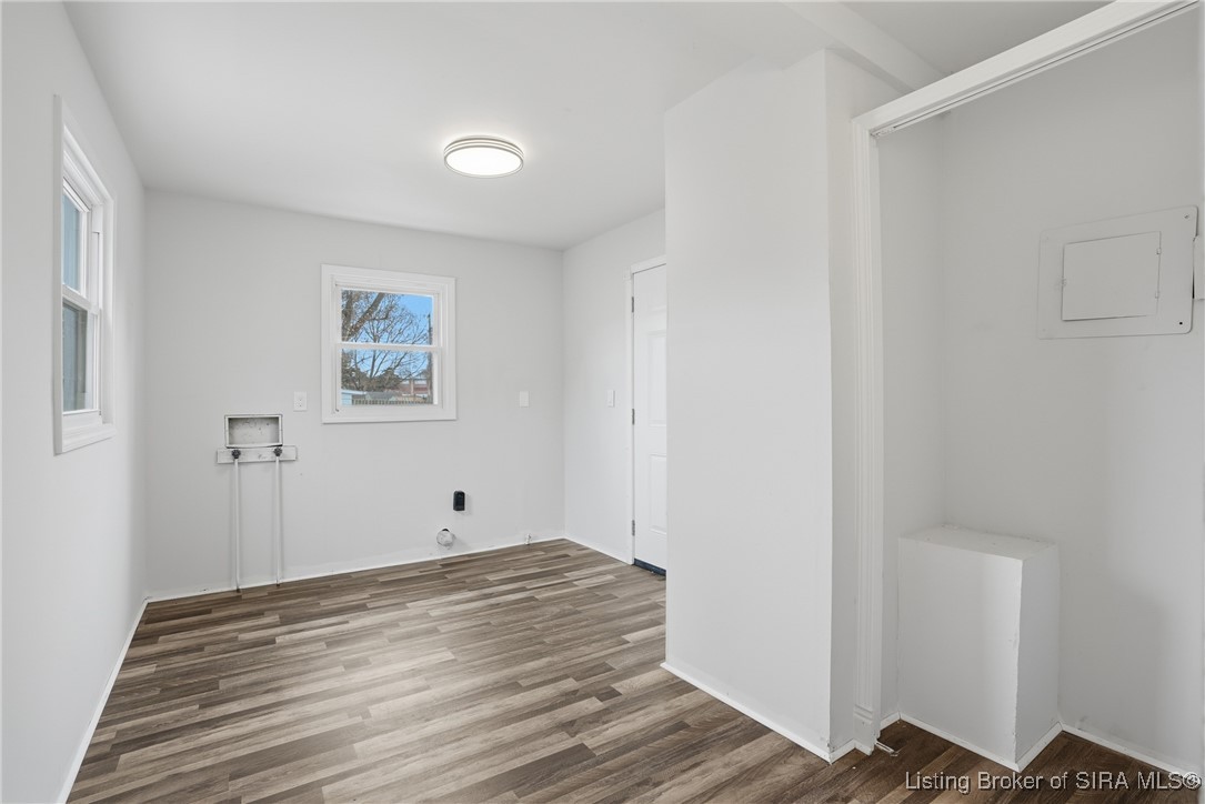 709 Crestview Court