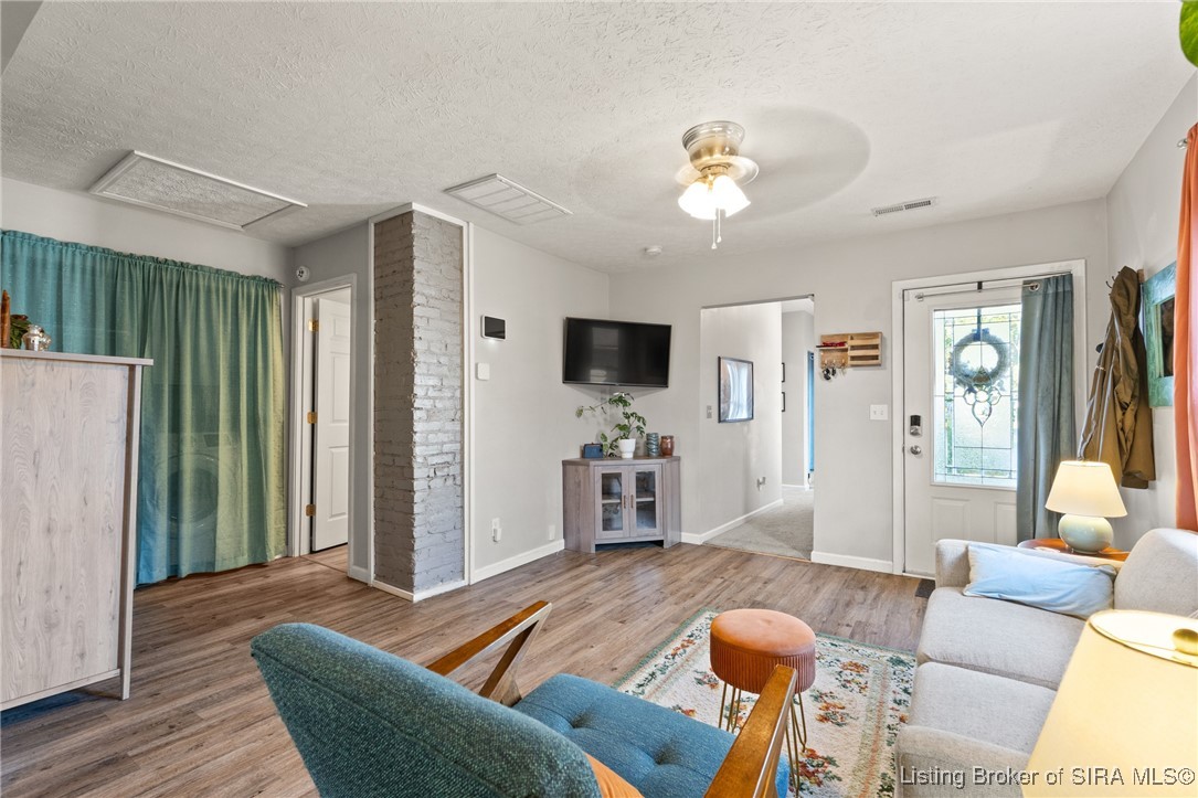 1309 Vine Street