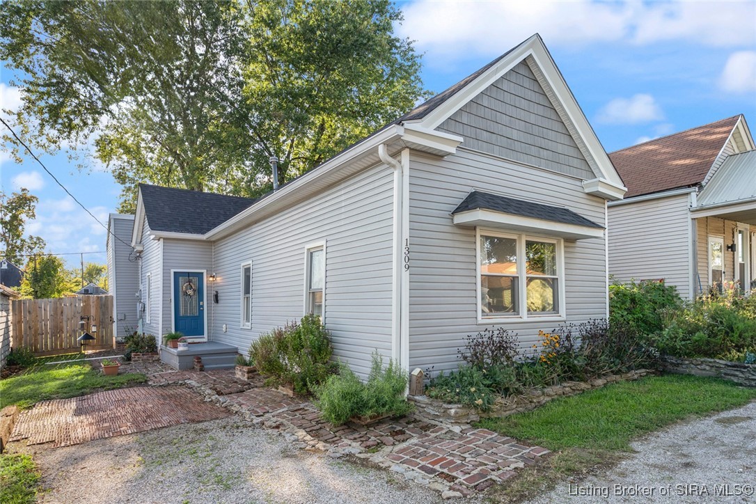 1309 Vine Street
