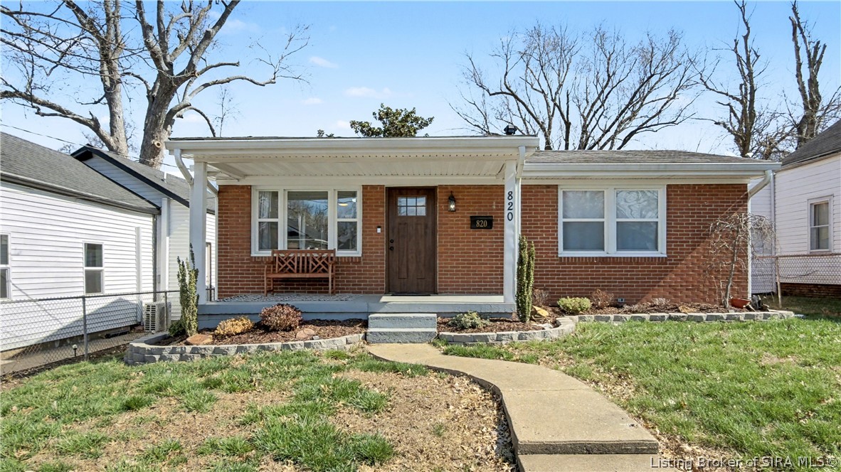 820 Watt Street