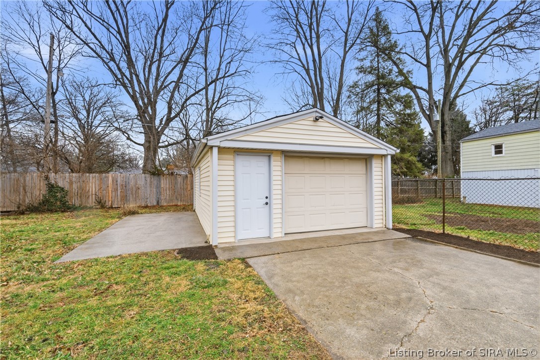 418 Hale Road