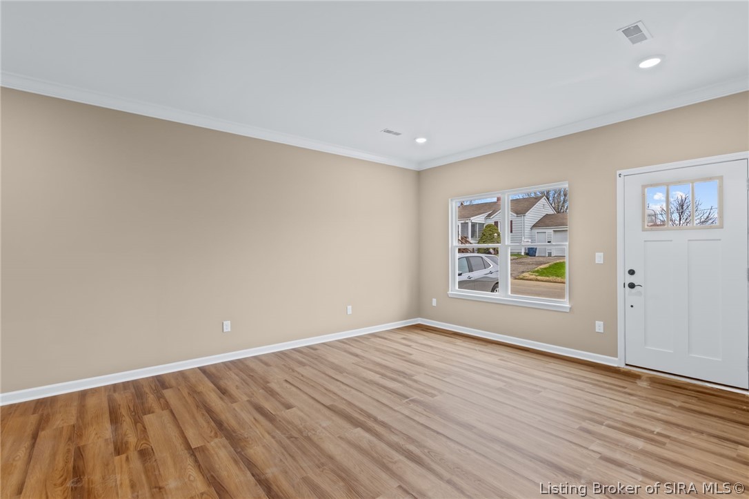 123 Bucheit Street 2