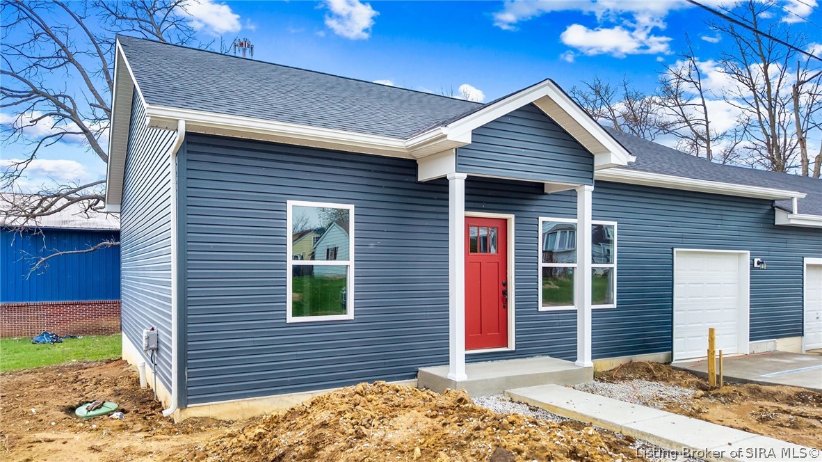 123 Bucheit Street 2