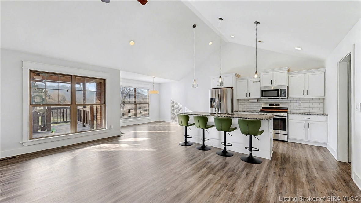 2123 Allen Way