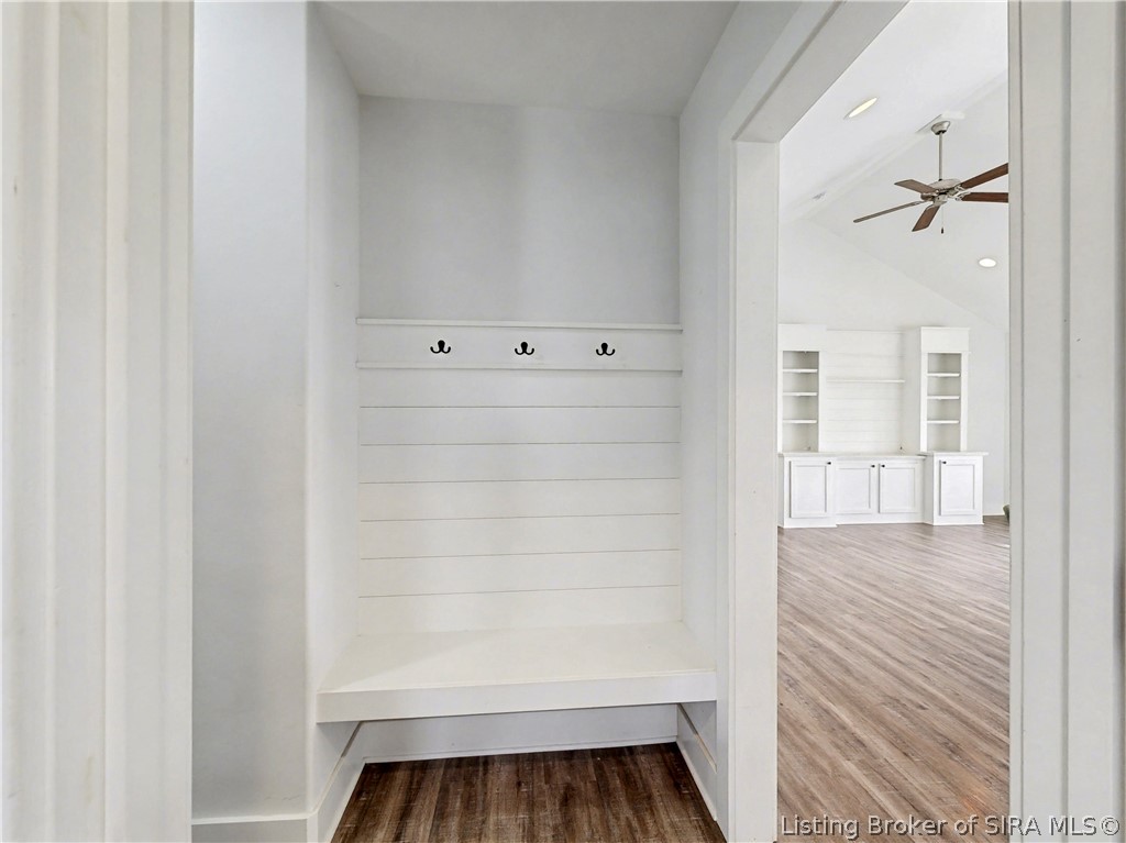 2123 Allen Way