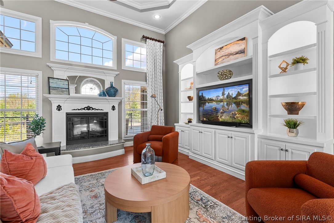 6700 Sunny Drive