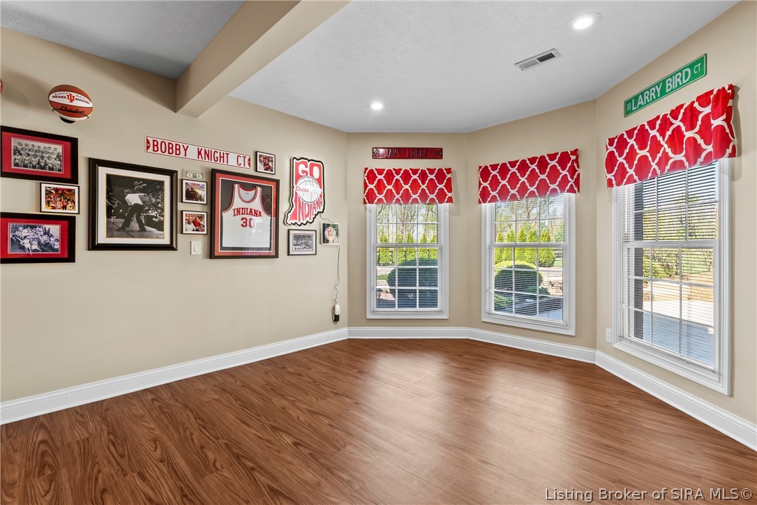 6700 Sunny Drive