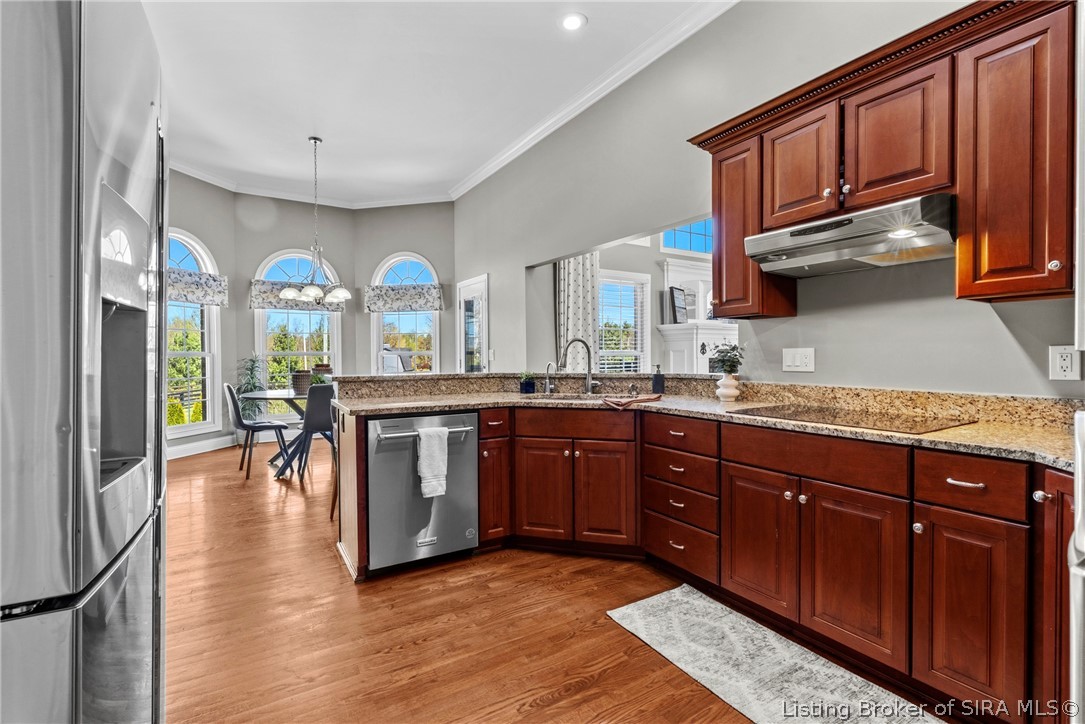 6700 Sunny Drive