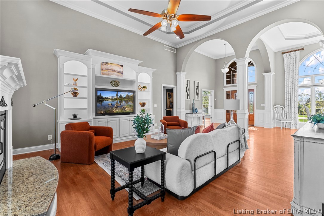 6700 Sunny Drive