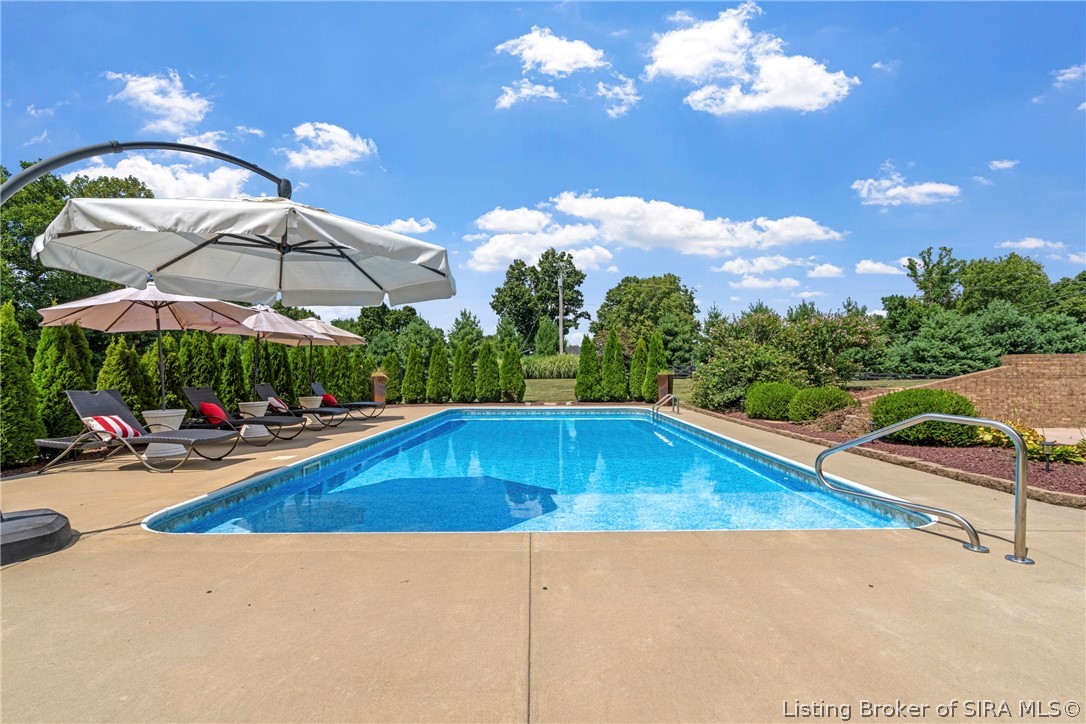 6700 Sunny Drive