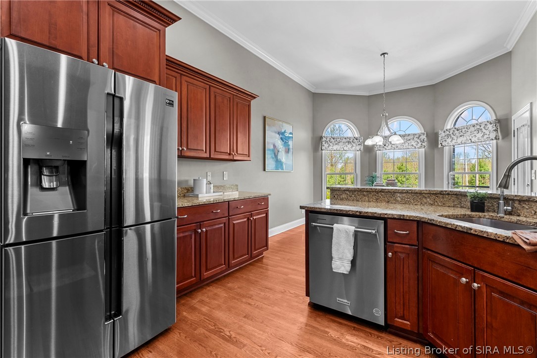 6700 Sunny Drive